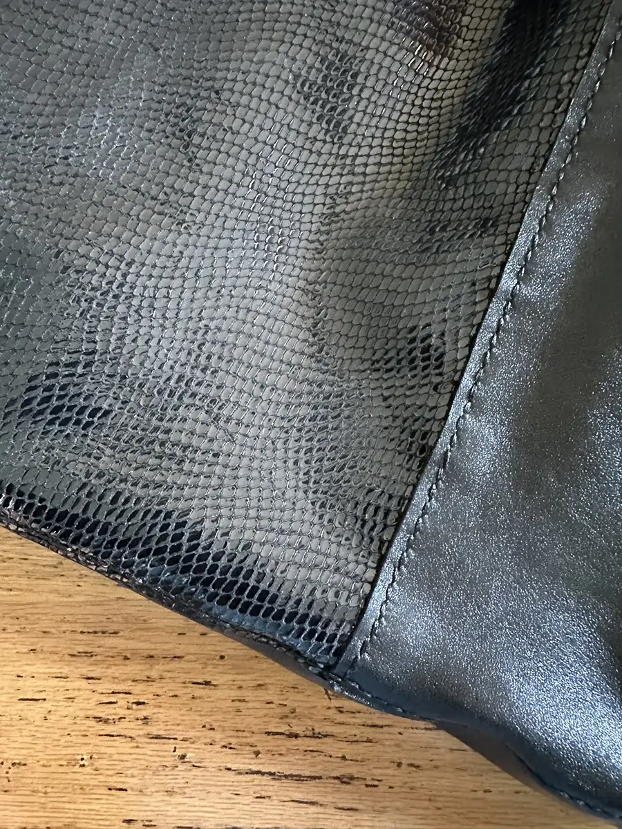 LE Borsa khristine in pelle su misura