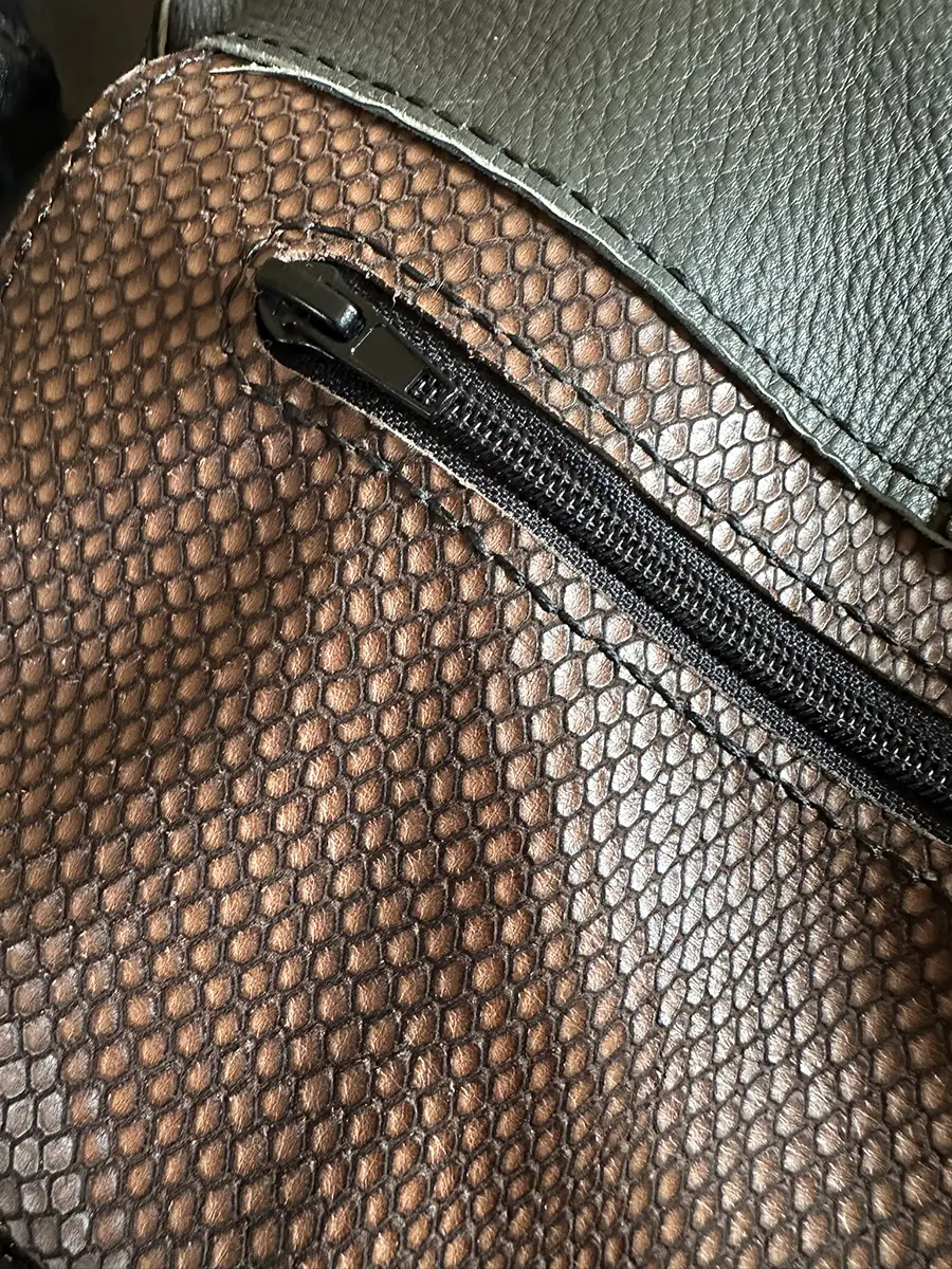 LE Borsa khristine in pelle su misura