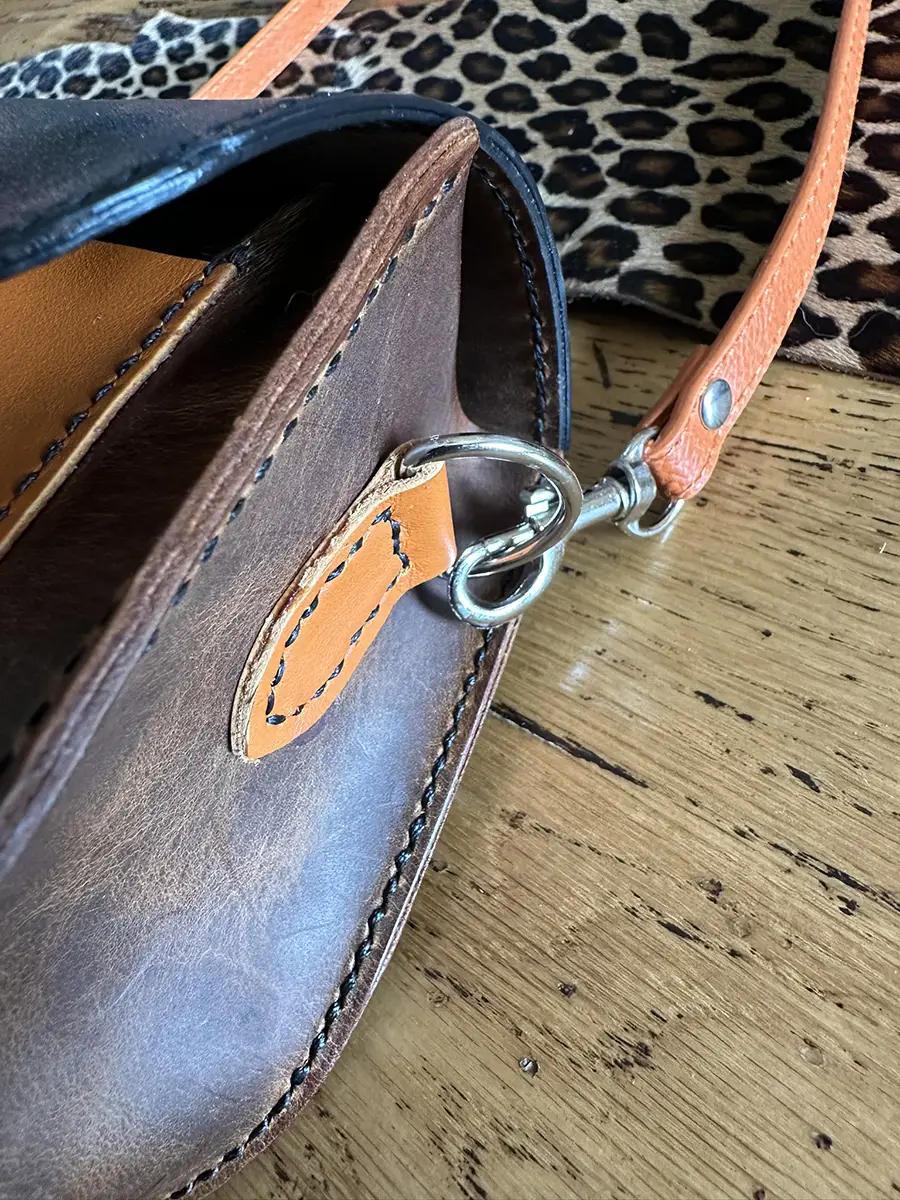 pochette in pelle Leather Engineer
