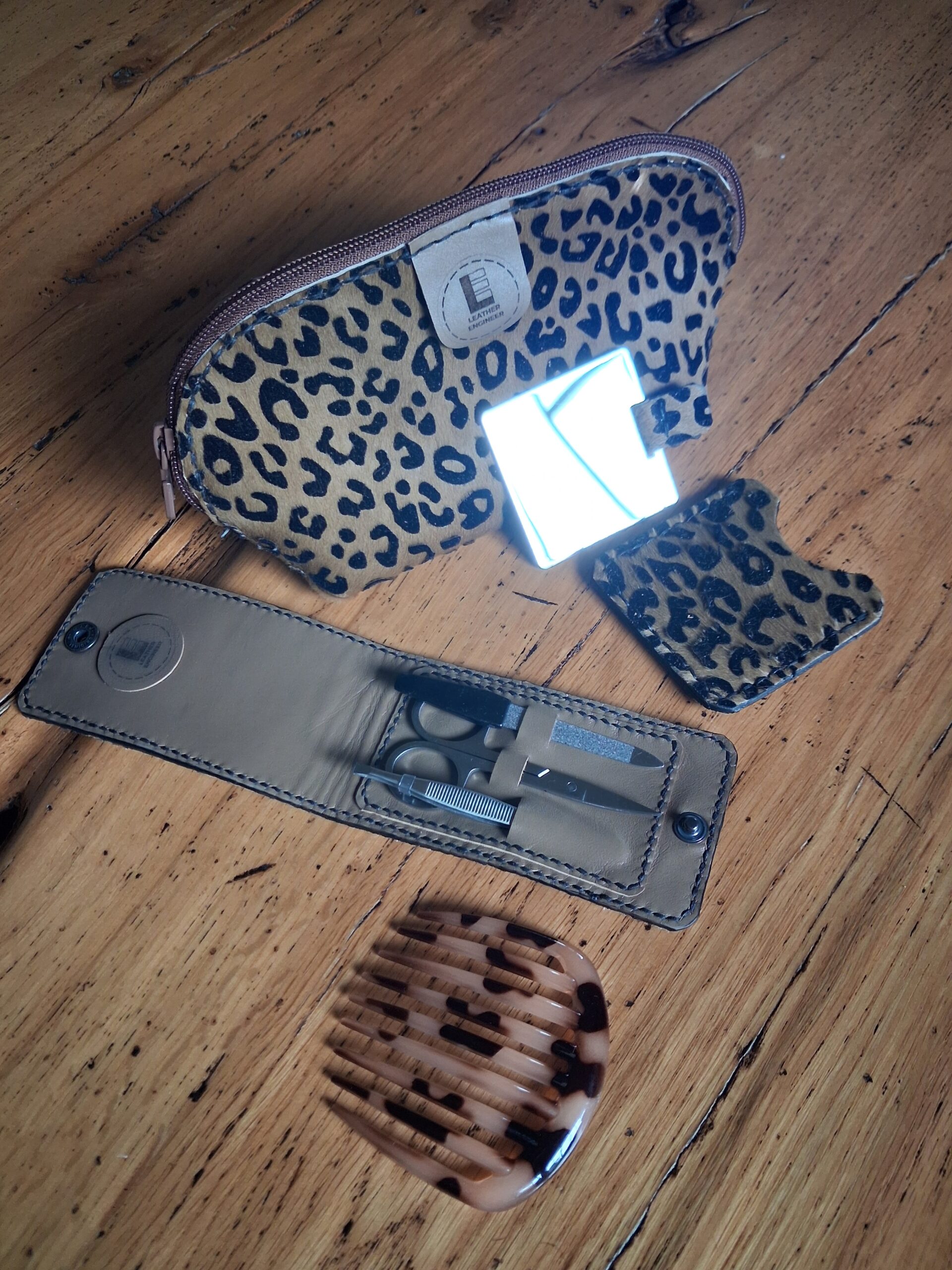 Pochette maculata Leather Engineer
